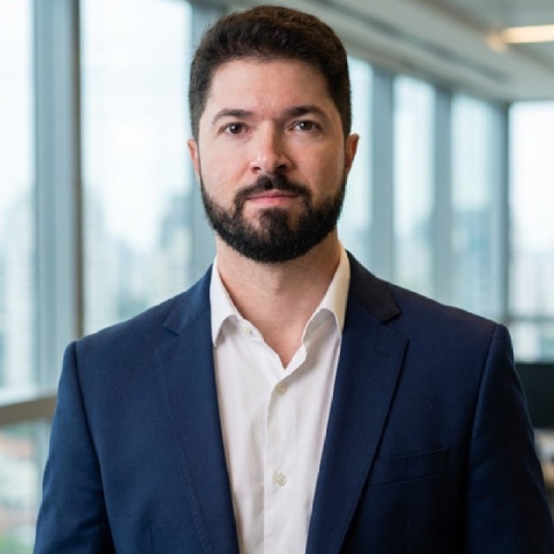 Prof. Carlos Eduardo Pereira